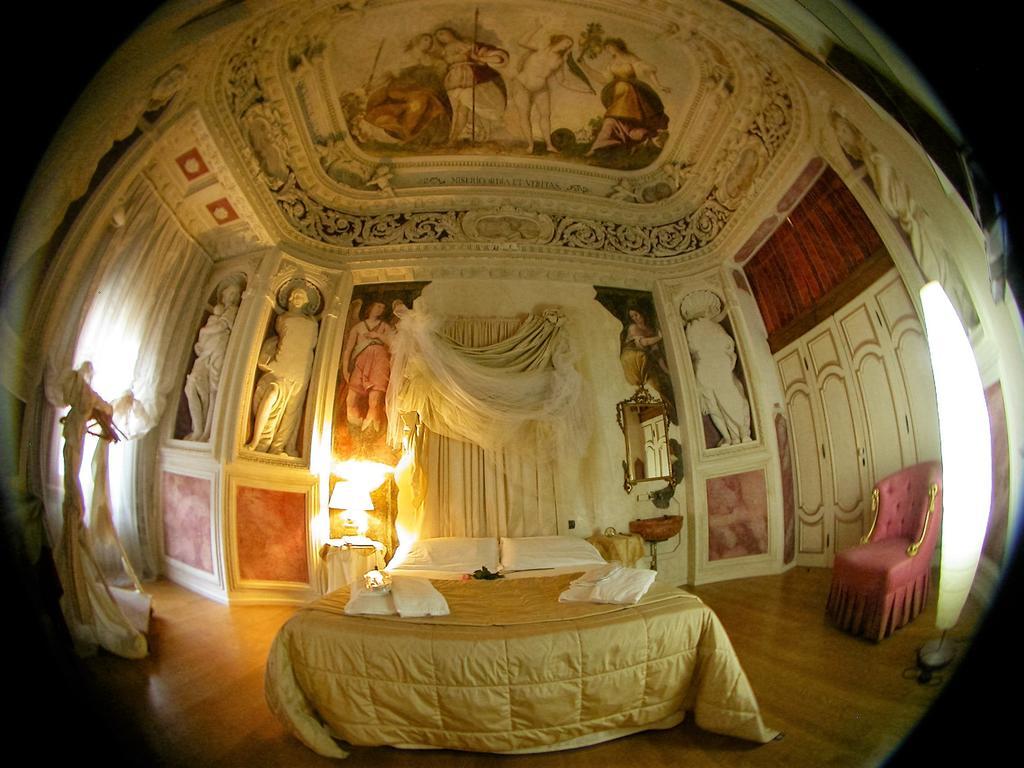 Pensión Casa Museo Palazzo Valenti Gonzaga Mantua