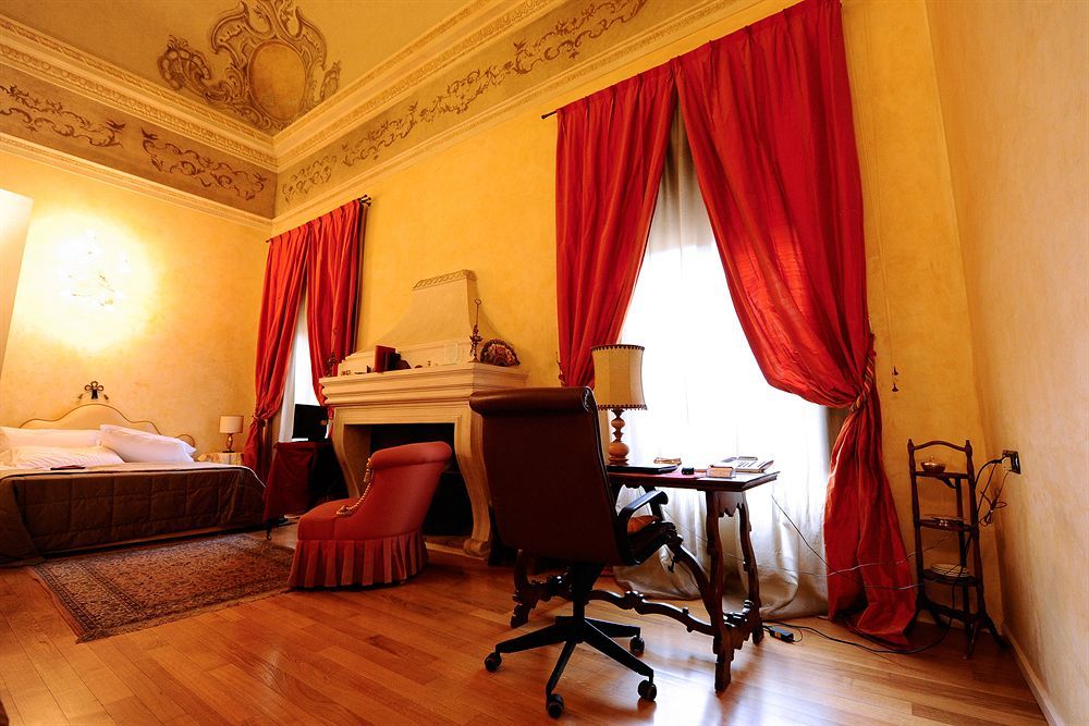 Casa Museo Palazzo Valenti Gonzaga 3*