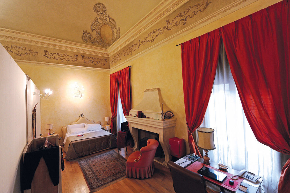 Casa Museo Palazzo Valenti Gonzaga 3* Mantua