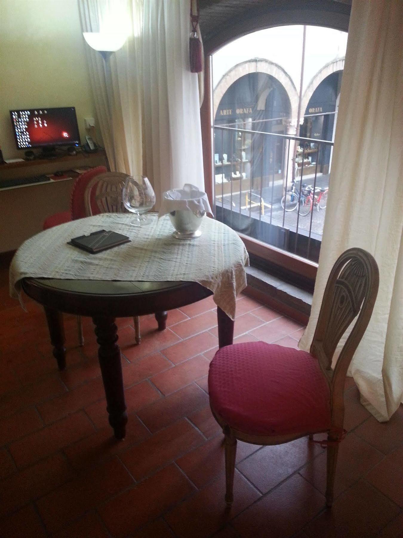 Pensión Casa Museo Palazzo Valenti Gonzaga 3*