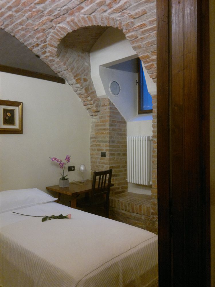 Casa Museo Palazzo Valenti Gonzaga Guest house