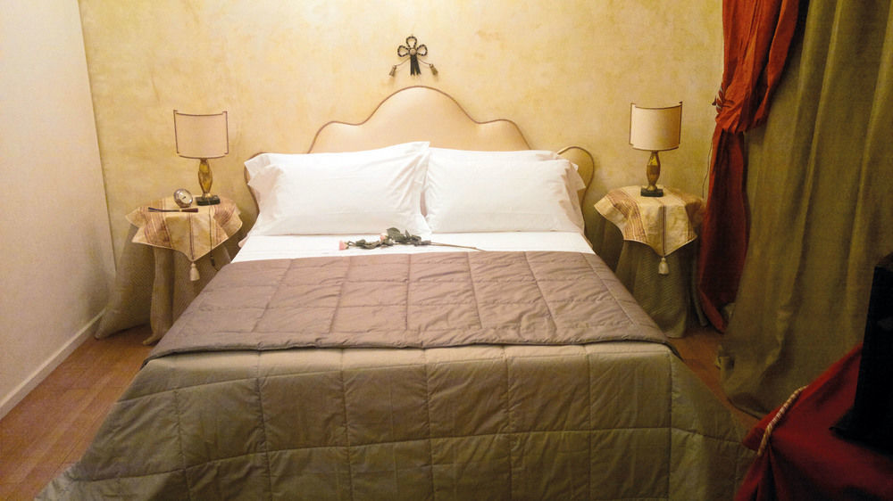 Casa Museo Palazzo Valenti Gonzaga Guest house